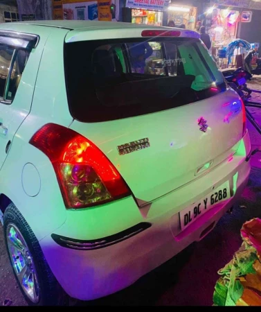 MARUTI SUZUKI SWIFT