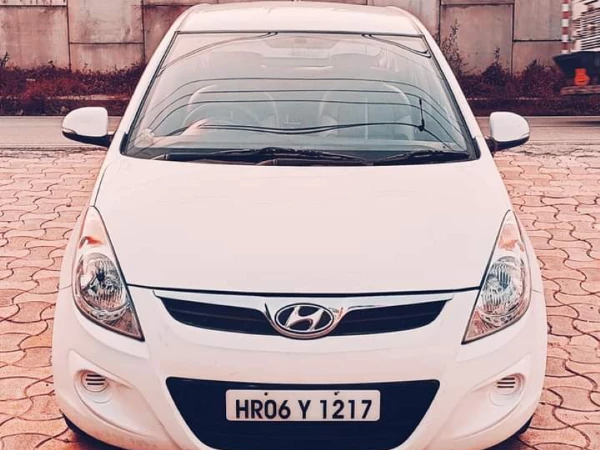 HYUNDAI i20 [2010-2012]