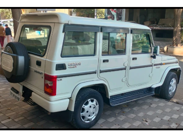 MAHINDRA Bolero Power+