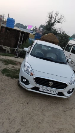 MARUTI SUZUKI Dzire