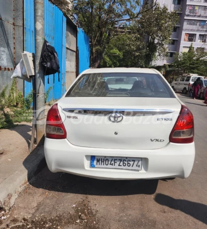 TOYOTA Etios [2010-2013]