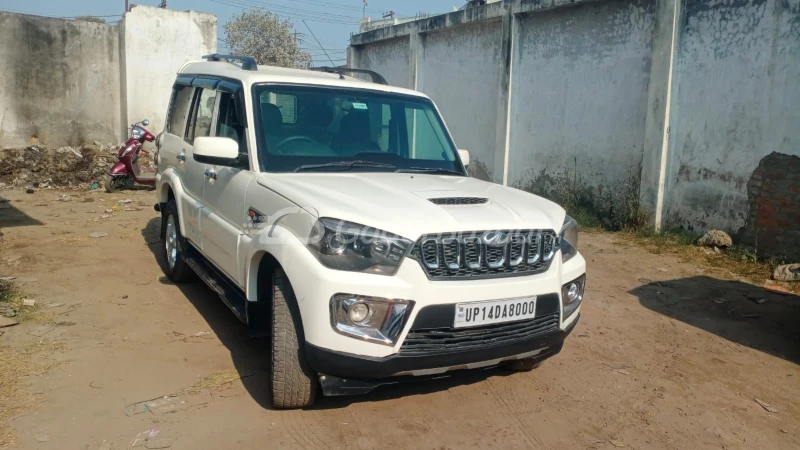 MAHINDRA Scorpio [2009-2014]