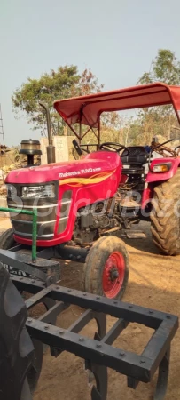 MAHINDRA Yuvo 575 Di