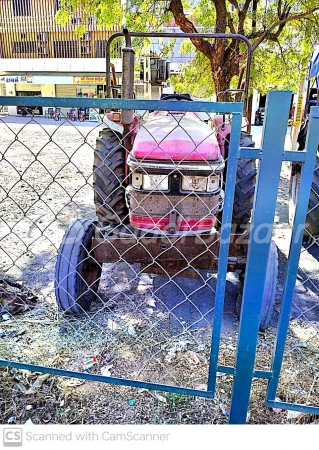 MAHINDRA Arjun 555 Di