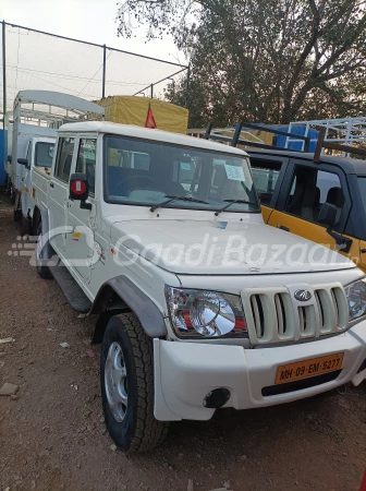 MAHINDRA Bolero Camper