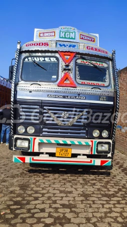 ASHOK LEYLAND 3718