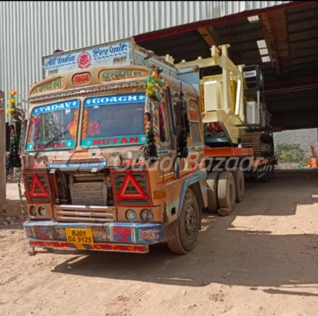 ASHOK LEYLAND 4921