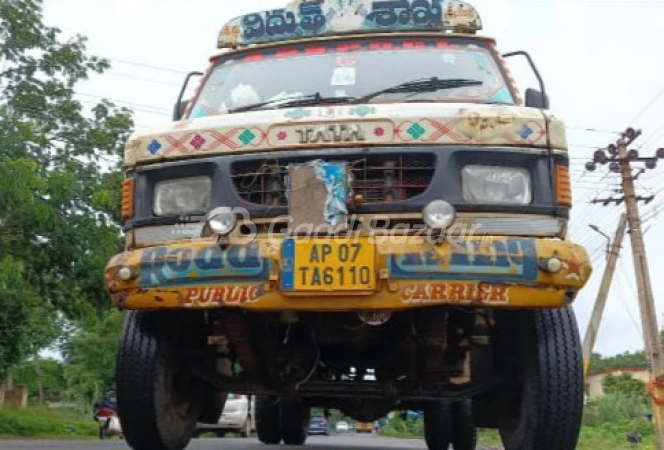 TATA MOTORS LPK 407