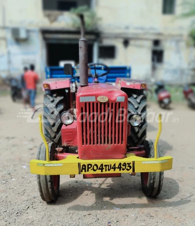 MAHINDRA 575 Di