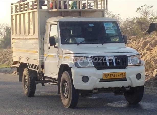 MAHINDRA Bolero Pik-Up