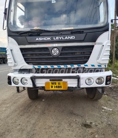 ASHOK LEYLAND 2518