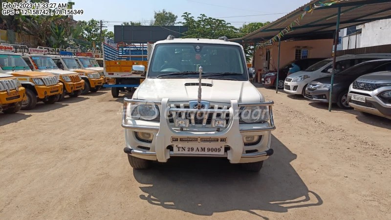 MAHINDRA Scorpio [2009-2014]