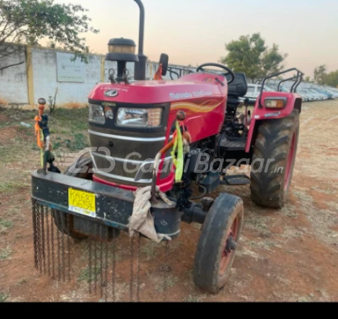 MAHINDRA Yuvo 415 Di