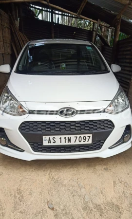 HYUNDAI GRAND I 10