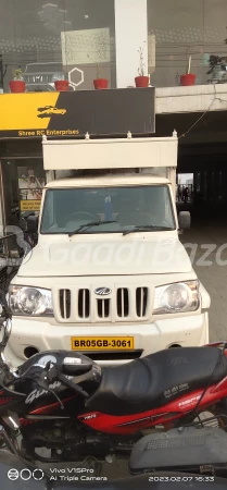 MAHINDRA Bolero Pik-Up