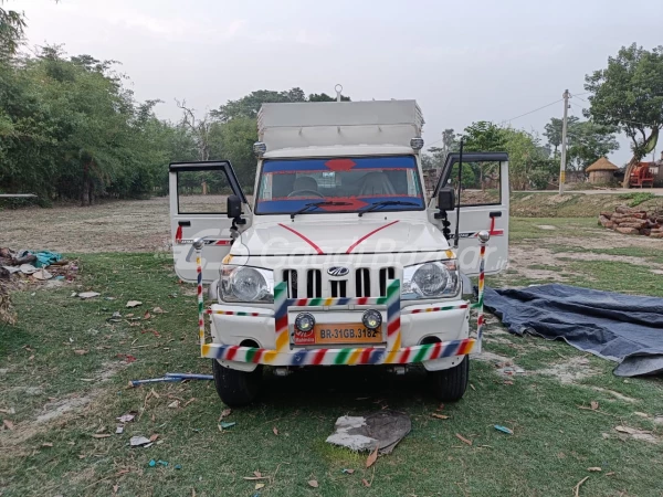 MAHINDRA Bolero Pik-Up