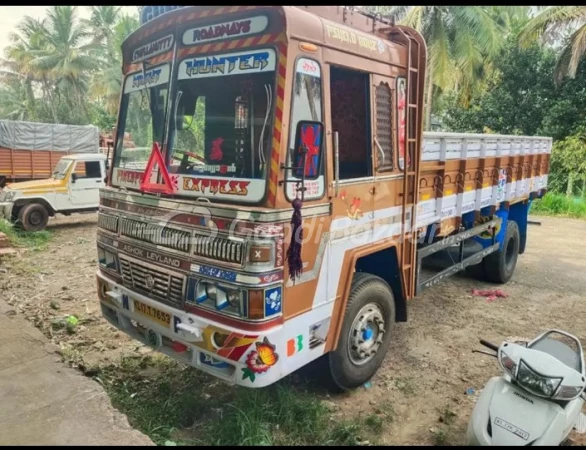 ASHOK LEYLAND Boss 1916