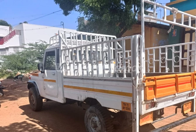 MAHINDRA Bolero Maxitruck Plus