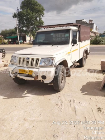 MAHINDRA Bolero Pik-Up