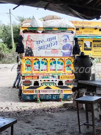 MAHINDRA BOLERO