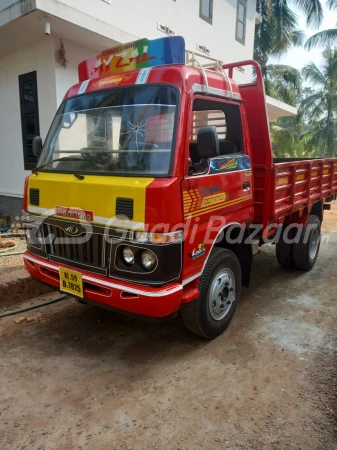 MAHINDRA Optimo Light Duty