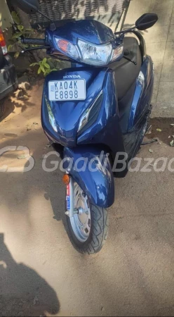 Activa second deals hand bike