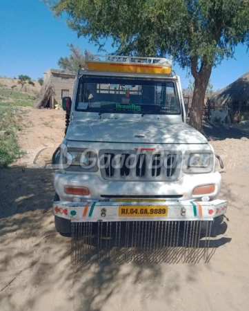 MAHINDRA Bolero Camper