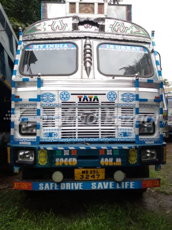 TATA MOTORS Signa 3718.K