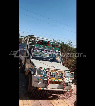 MAHINDRA Bolero Maxitruck Plus