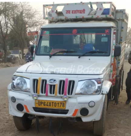 MAHINDRA Bolero Pik-Up