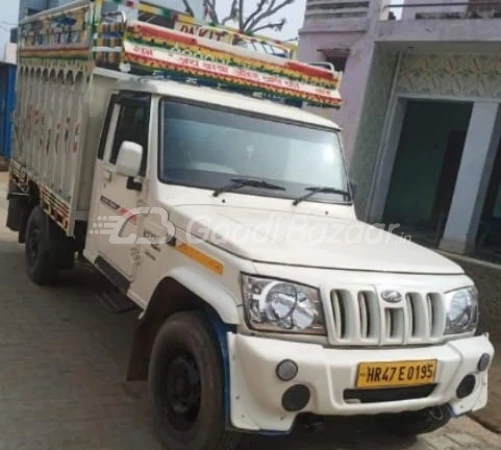 MAHINDRA Bolero Pik-Up