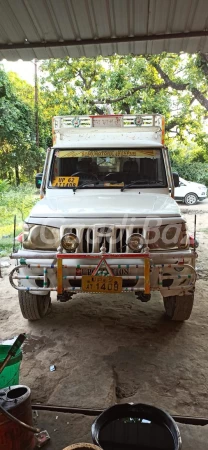 MAHINDRA Bolero Pik-Up