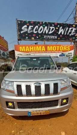 MAHINDRA TUV 300