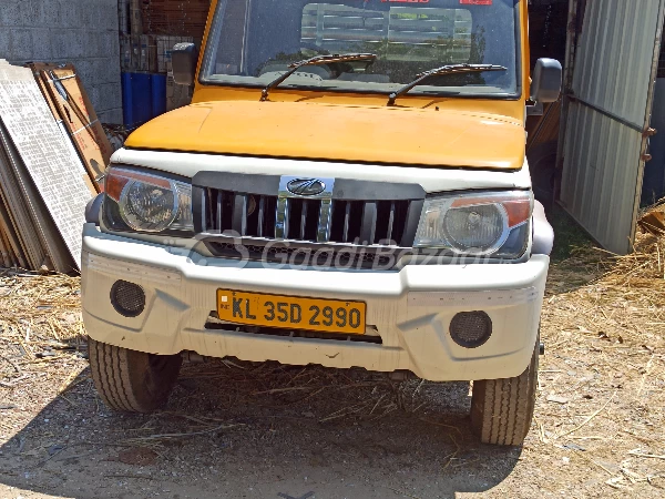 MAHINDRA Bolero Pik-Up