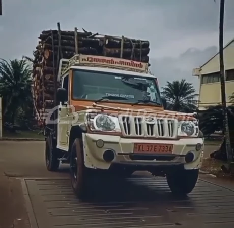 MAHINDRA Bolero Pik-Up