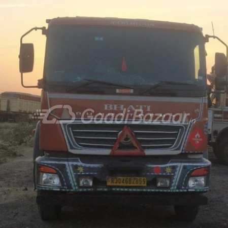DAIMLER INDIA COMMERCIAL VEHICLES 3123R