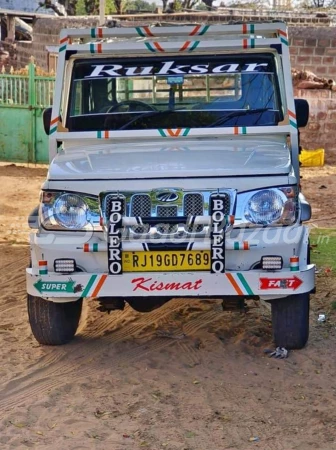 MAHINDRA BOLERO