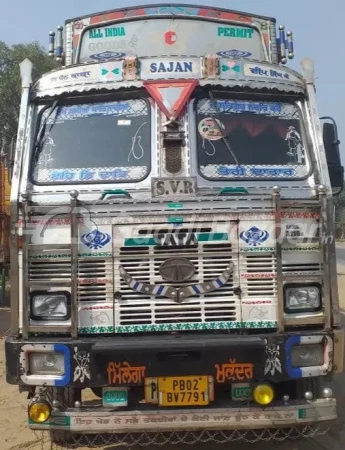 TATA MOTORS LPT 3118