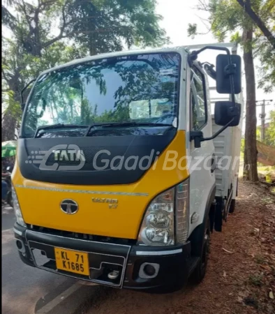 TATA MOTORS T.7 Ultra 12 ft. Single Tyre