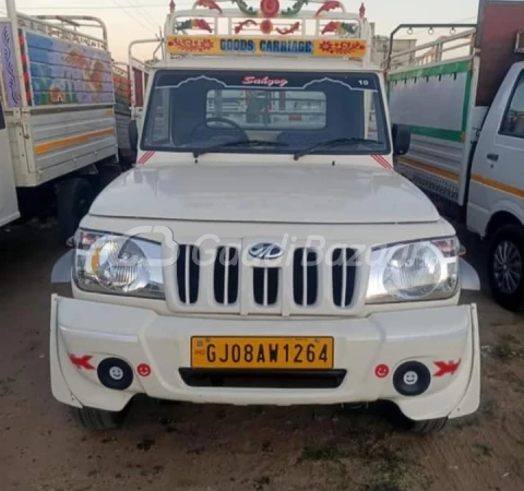 MAHINDRA BOLERO