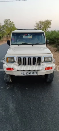 MAHINDRA Bolero Camper
