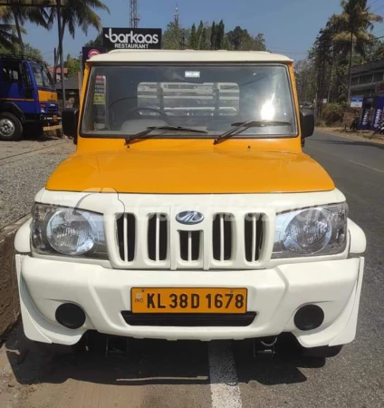 MAHINDRA Bolero Maxitruck Plus