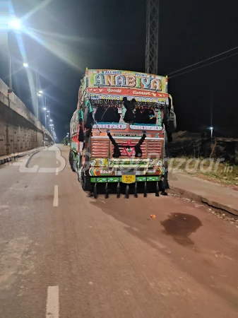 ASHOK LEYLAND AL 3118