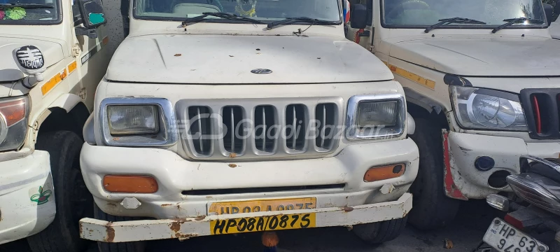 MAHINDRA Bolero Camper