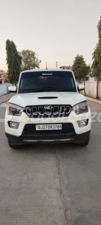 MAHINDRA SCORPIO