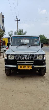 Force Motors TRAX