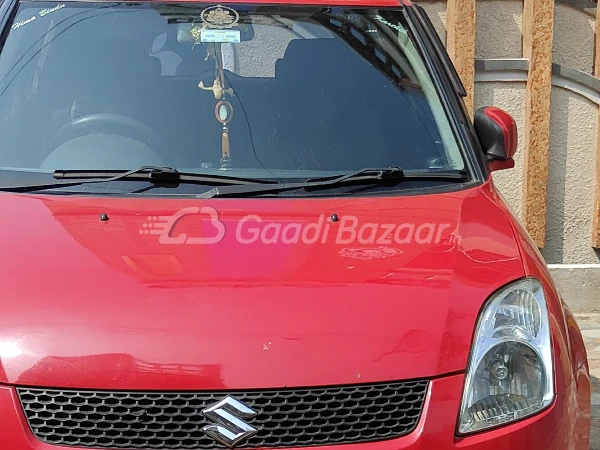 MARUTI SUZUKI SWIFT