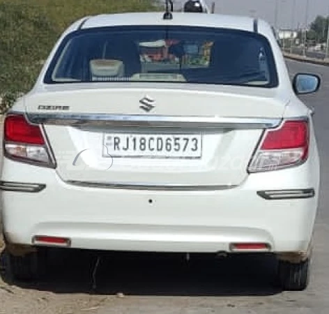 MARUTI SUZUKI Dzire