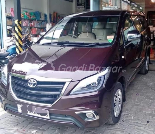 TOYOTA Innova [2013-2014]