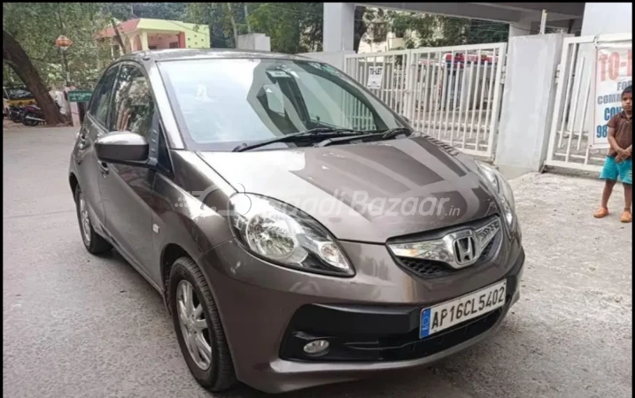 HONDA Brio [2011-2013]